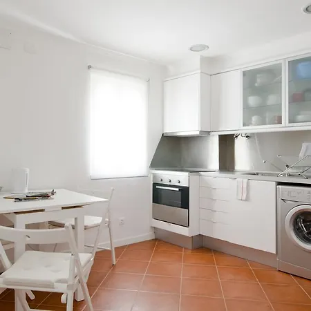 With Courtyard In Alfama 公寓 *